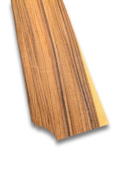 Placage en Palissandre de Santos | 17 feuilles | 130x9 cm