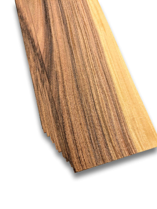 Placage en Palissandre de Santos | 21 feuilles | 160x11 cm