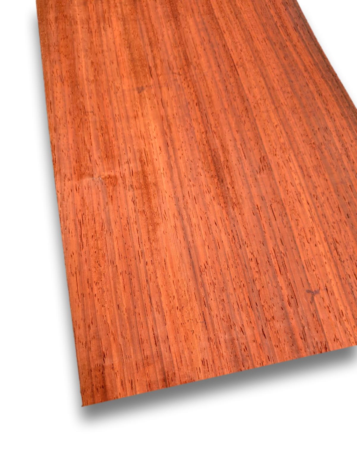 Placage de Padouk | 46x23 cm